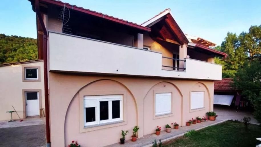 Apartments Velebit house Biljevine (1)