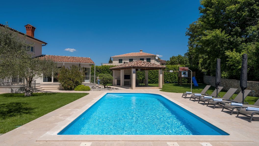 Villa Gemini s bazenom Visnjan (1)