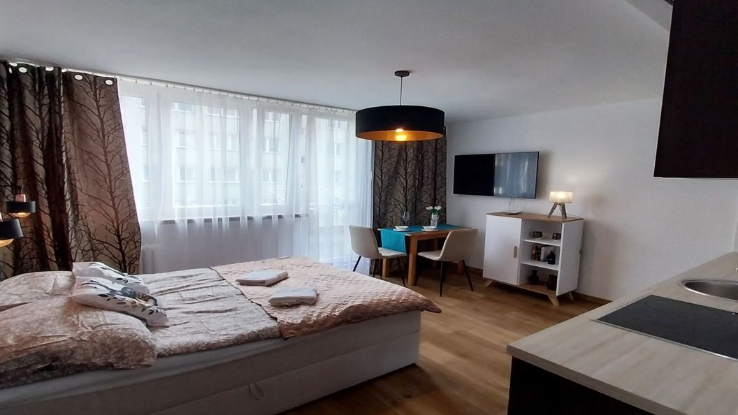 Studio Orla Chata (1)