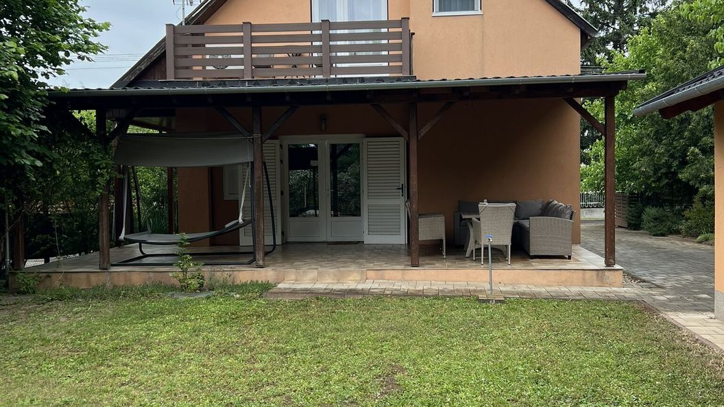 Izabella Vendégház Balatonszárszó (1)