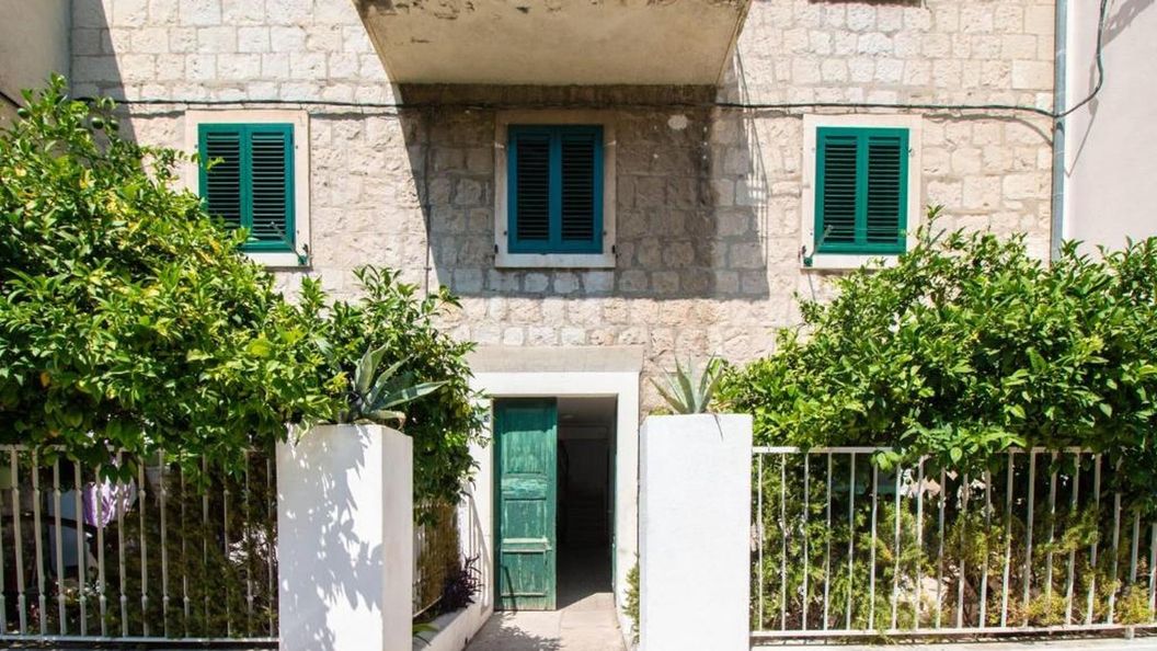 Apartments Centre In Stone House Split (1)