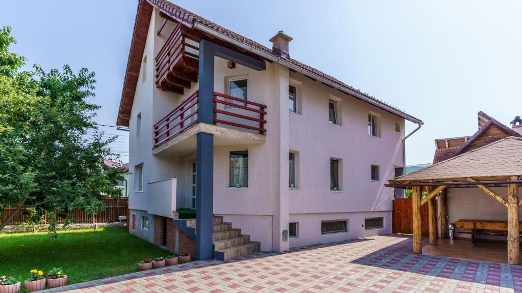 Casa Primăverii Râșnov (1)