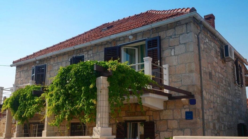 Apartment Zoran Postira (1)