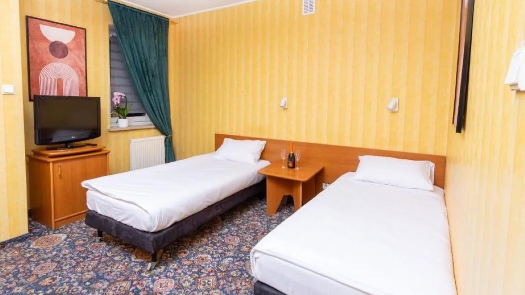 Hotel Victory Home (1)