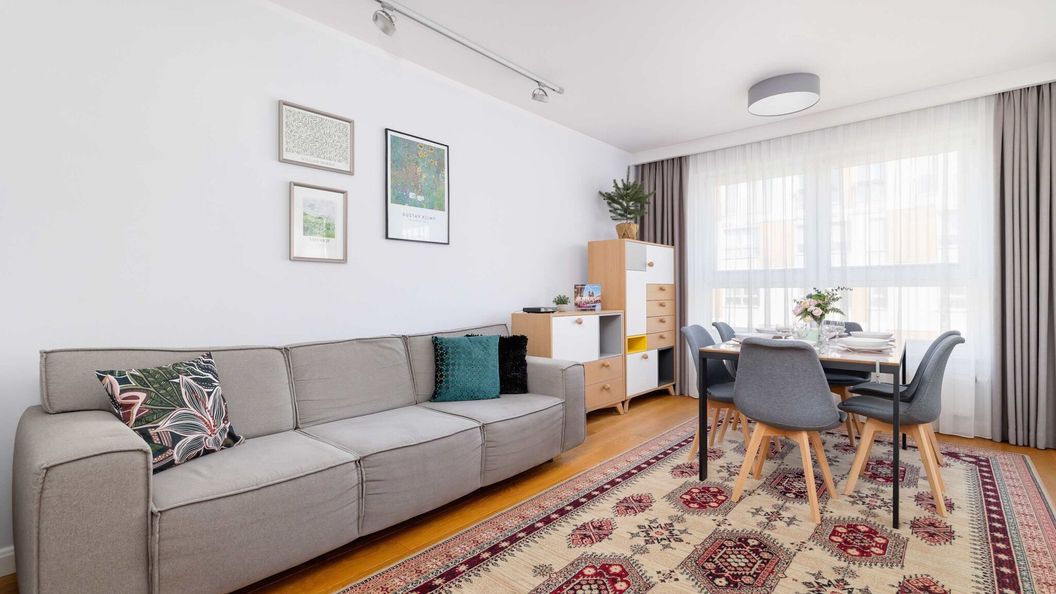 Dąbska 18I | Duży Apartament | Parking | Biurko Kraków (1)