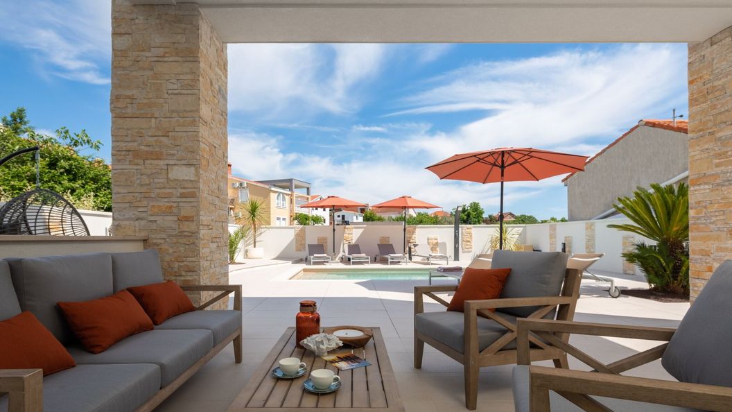 Villa La Thea Petrčane (1)