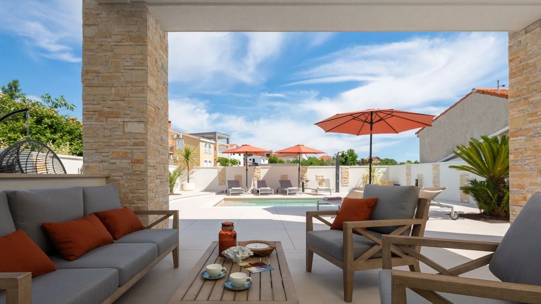 Villa La Thea Petrčane (1)