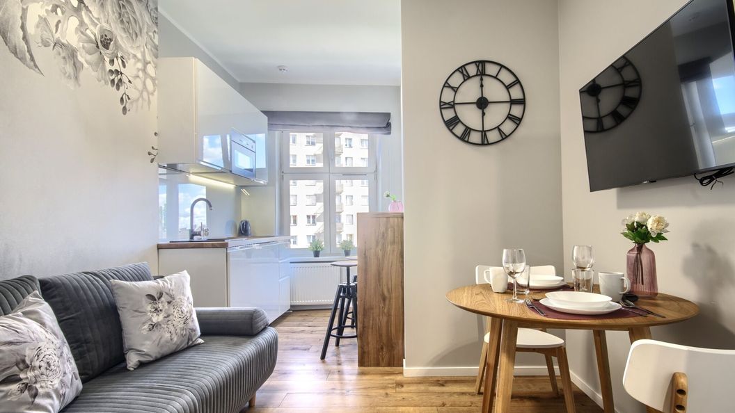 Studio Bueno 5.2 - ACCO RENT (1)