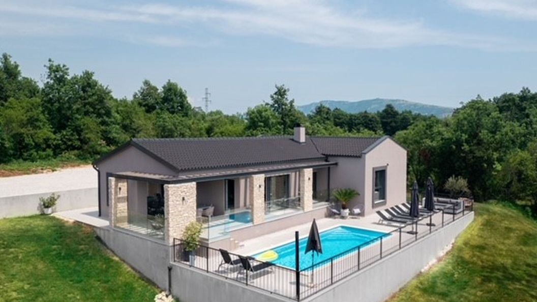 Villa Anthea and Paola Nedescina (1)