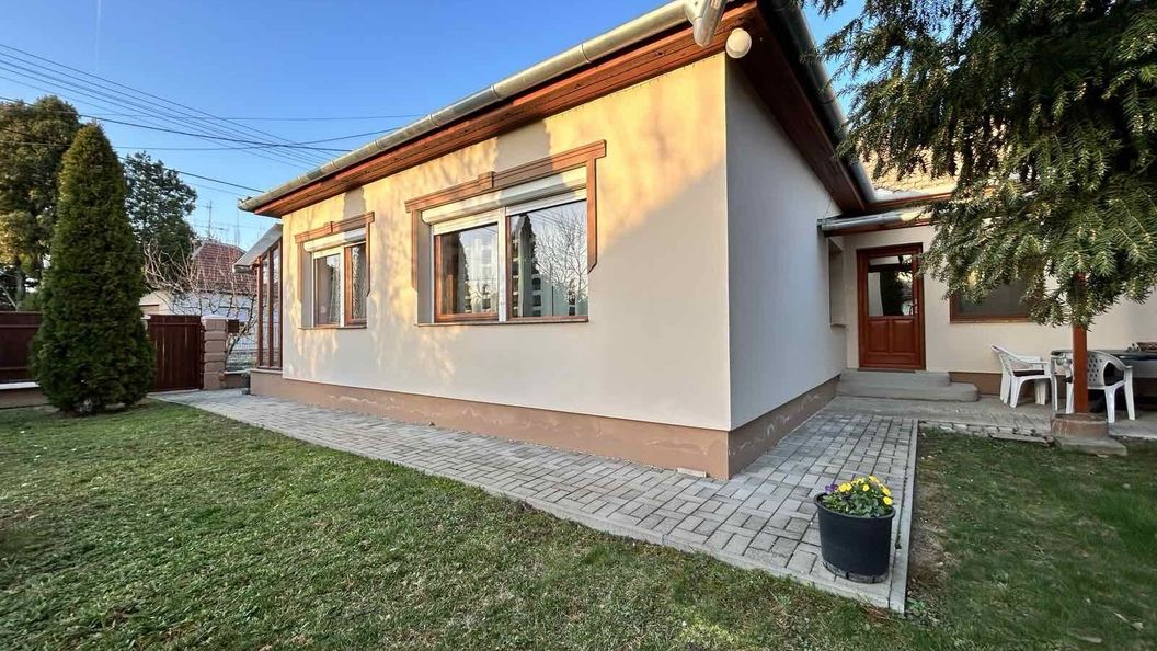 Szüleim háza Epreskert Békés (1)