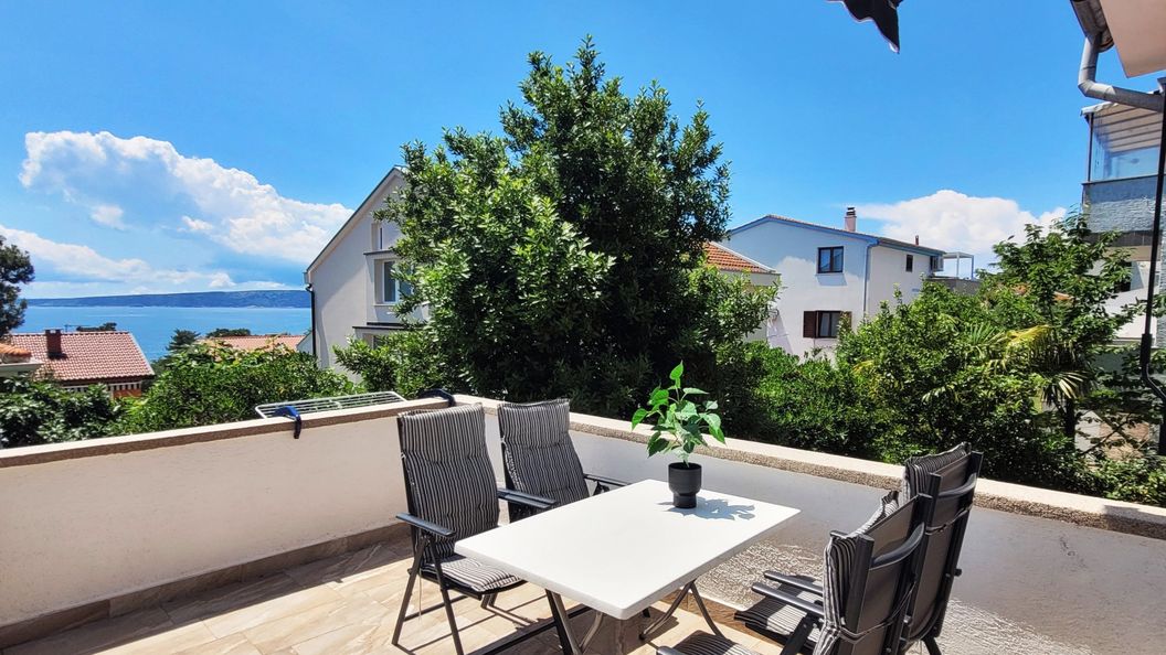 Apartmanok Parkolóhellyel Krk - 23675 (1)