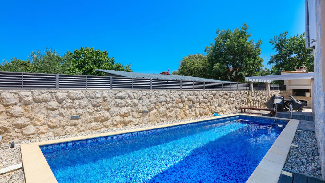 Apartmanok Családok Részére Medencével Biograd Na Moru, Biograd - 23754 Biograd Na Moru (1)