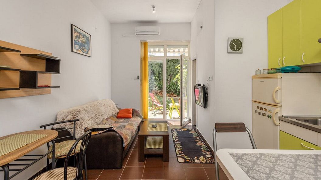 Apartmanok Nyaraláshoz Novi Vinodolski - 23822 (1)