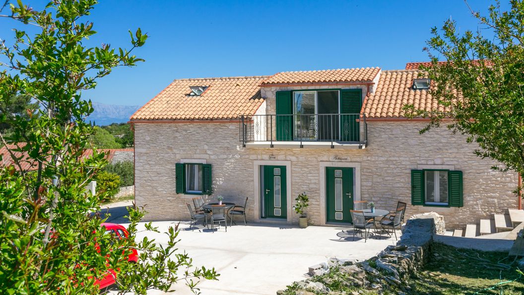 Apartmanok Parkolóhellyel Skrip, Brac - 23826 Škrip (1)