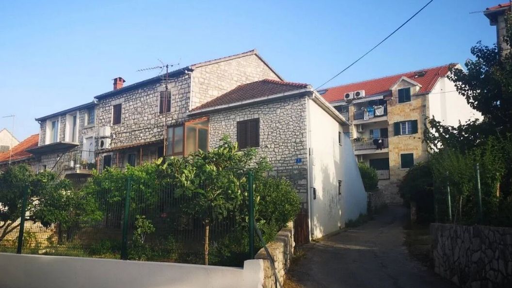 Apartmanok Internet Hozzáféréssel Supetar, Brac - 23901 Supetar (1)