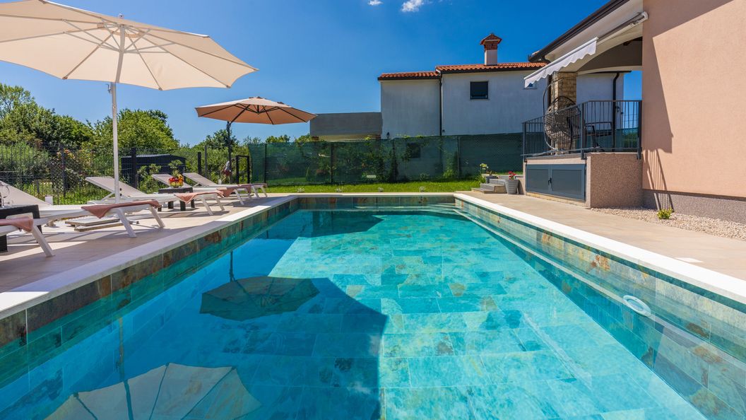 Villa Daris Nedescina (1)