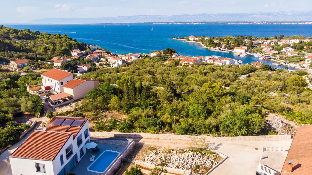 Apartments Cozy Lukoran (1)