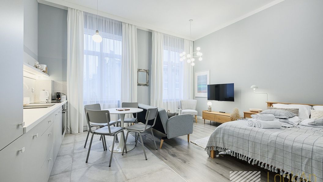 Kolorova Apart - ASH GREY (1)