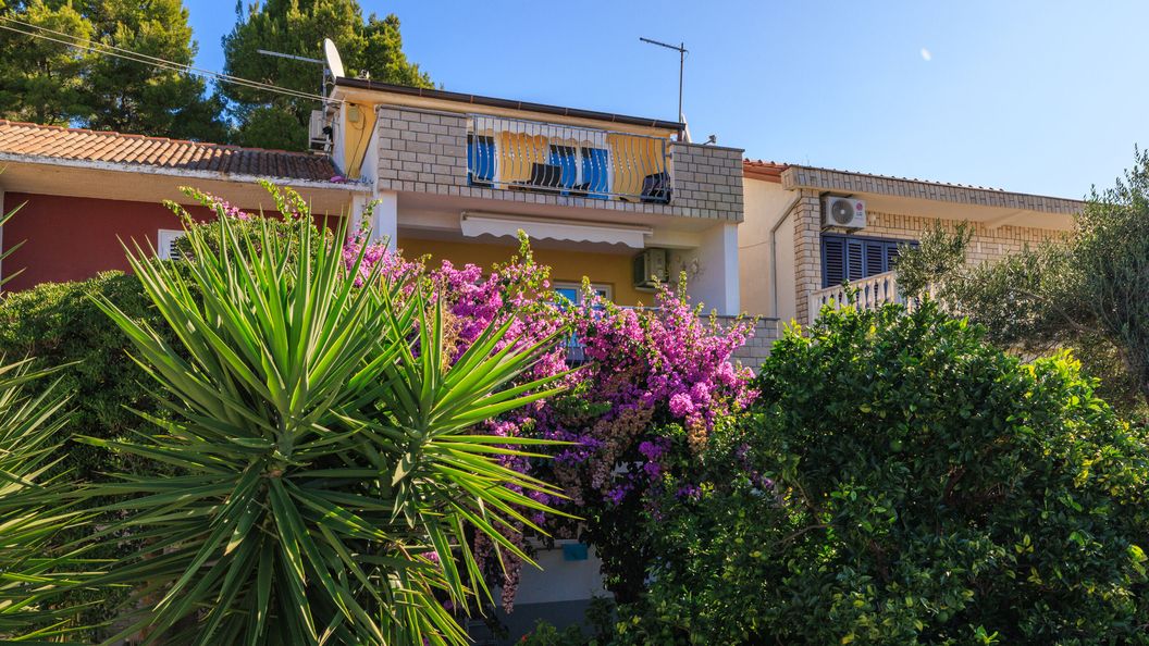 Apartments Biserka Banjol (1)