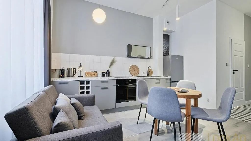 Kolorova India Ink Łódź (1)