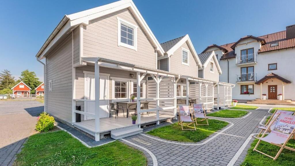 Domki Angelo Karwia (1)