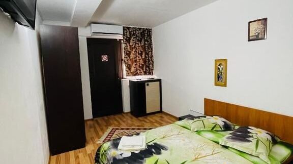 Casa Camelia Dubova (1)