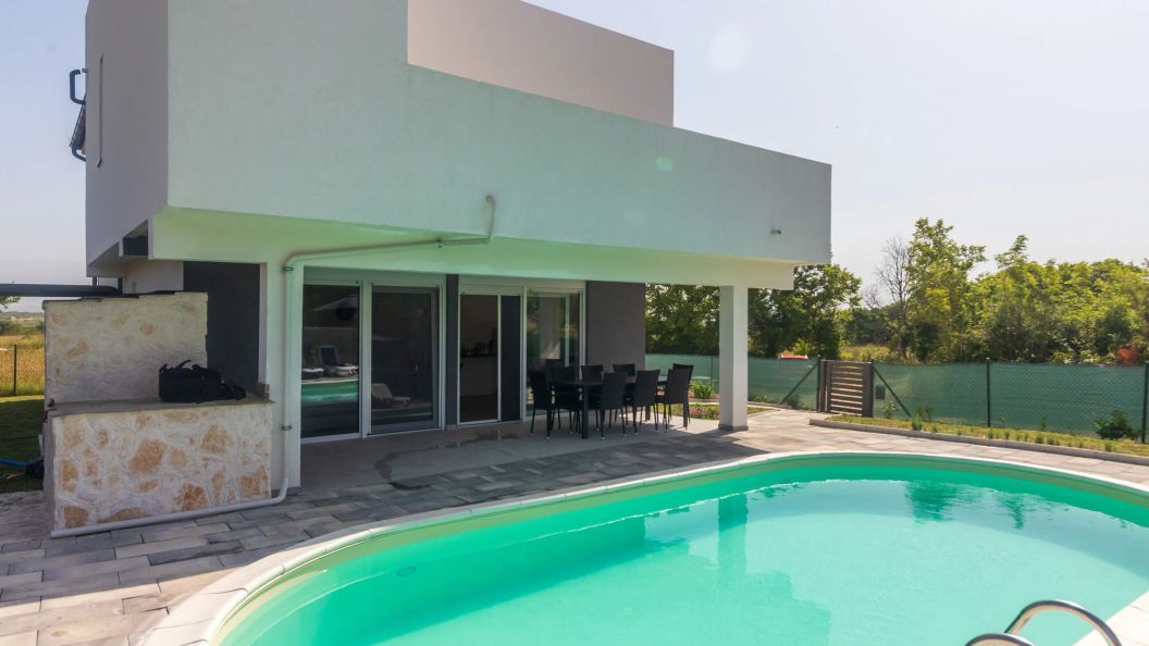 House Villa Ivona Suhovare (1)