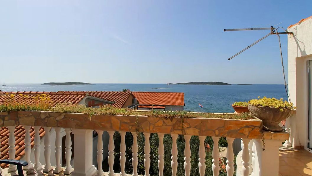 Apartman Milna - CDK157 (1)