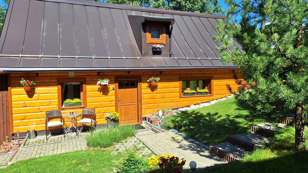 Chata Daniela & Štúdio Júlia, romantické ubytovanie s vírivkou (1)