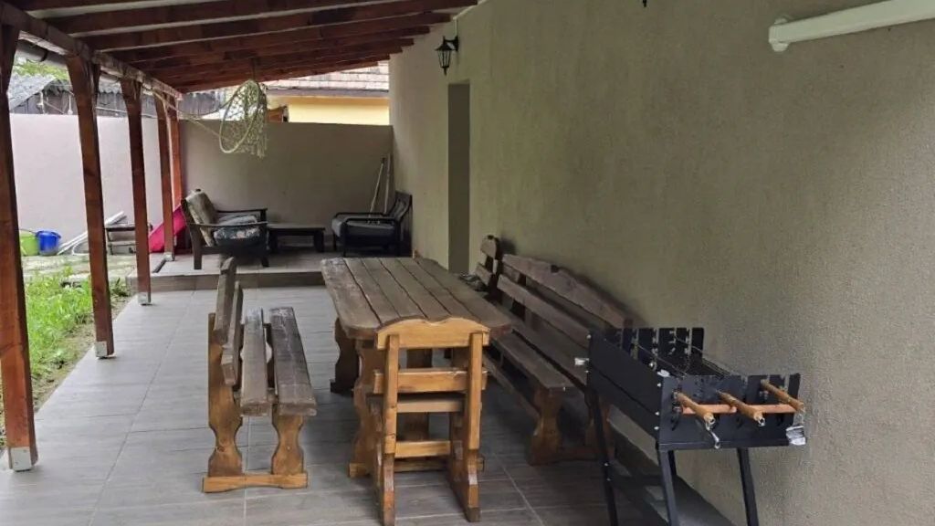 Koncz Apartmanház Telkibánya (1)