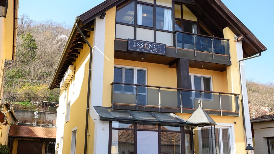 Essence Apartman Tokaj (1)