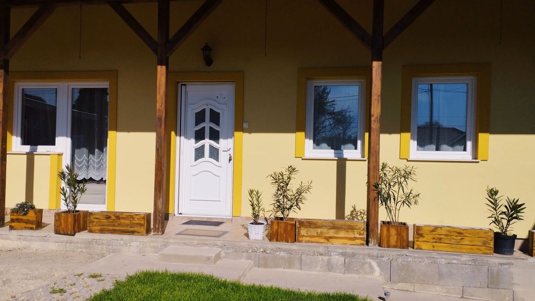 Körpince Apartman Etyek (1)