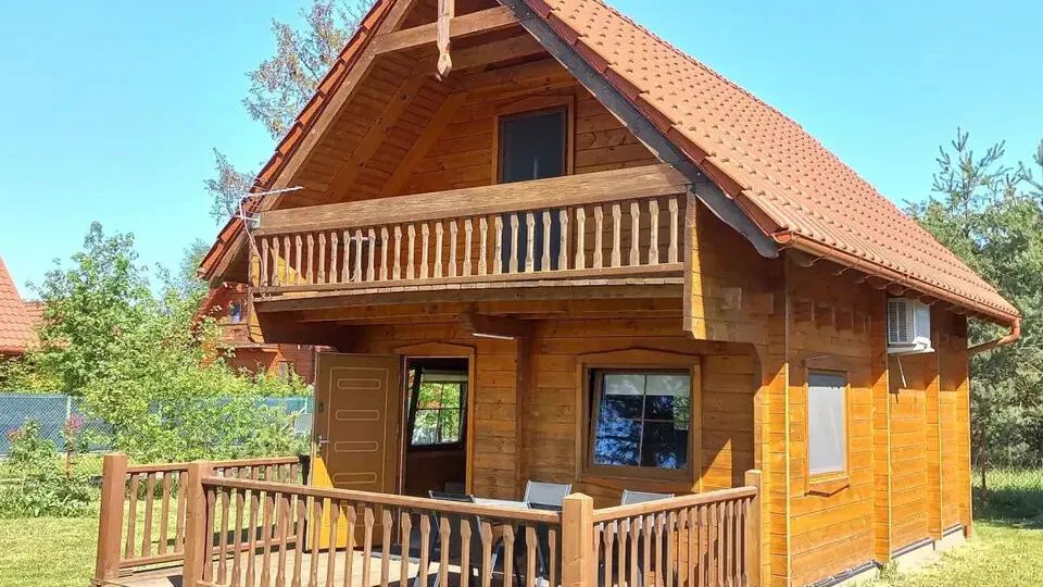 Domy Do Wynajęcia nad J. Niegocin ul. Słoneczna 11 Rydzewo (1)