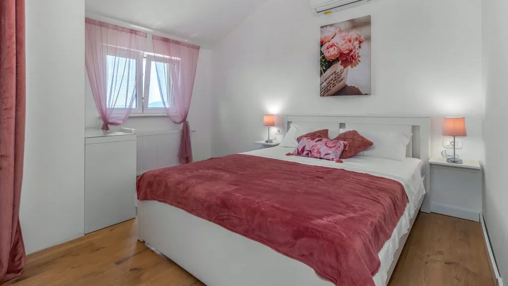 House Lavander Šmrika (1)