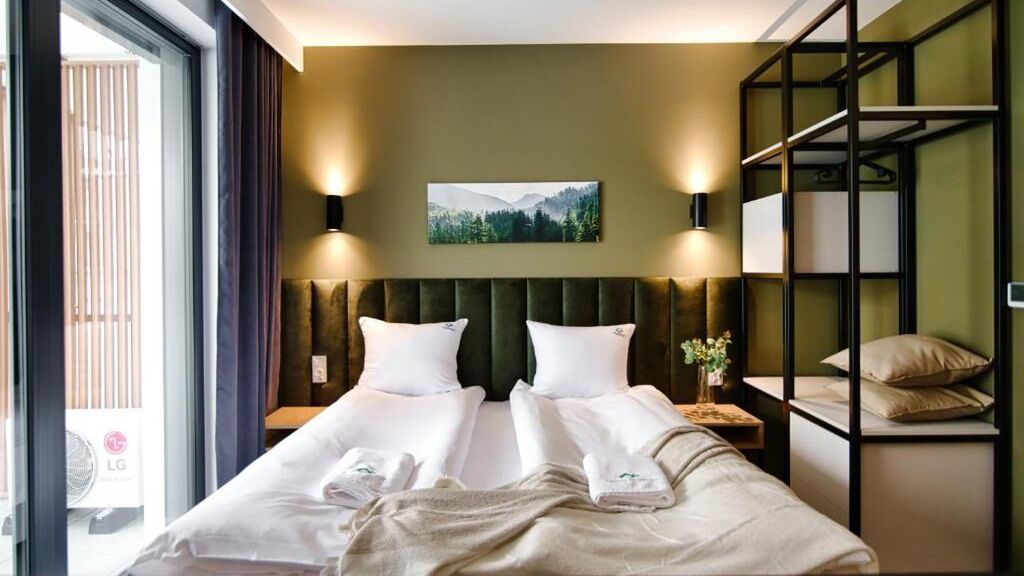 Aparthotel Laguna Beskidów Zarzecze  (1)