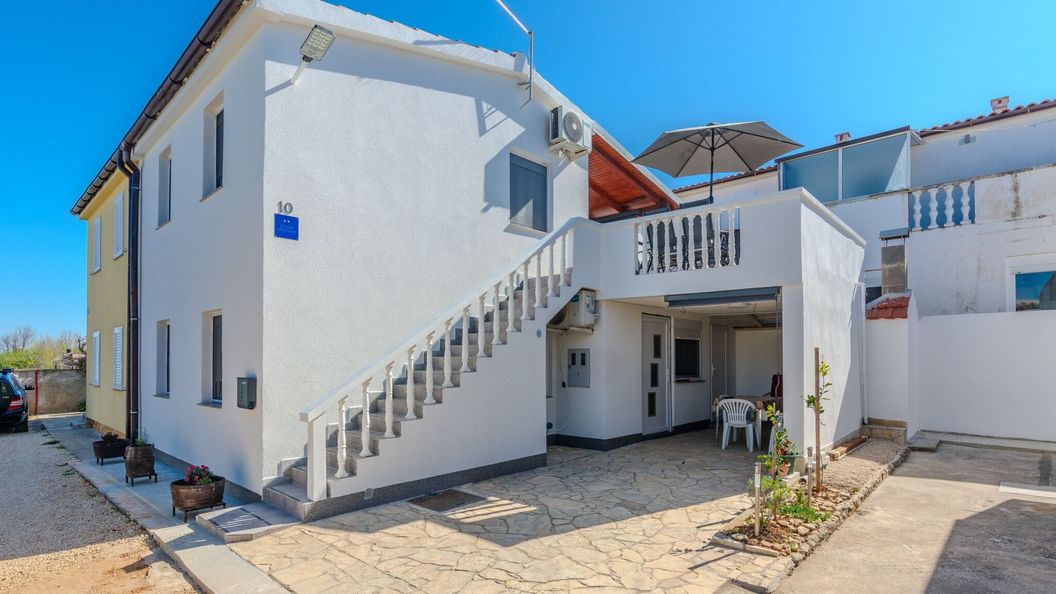 Apartment Gerzic Vir (1)