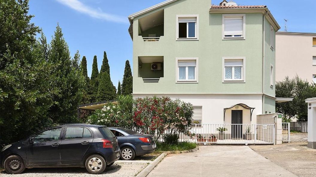 Apartment Karolina Pula (1)