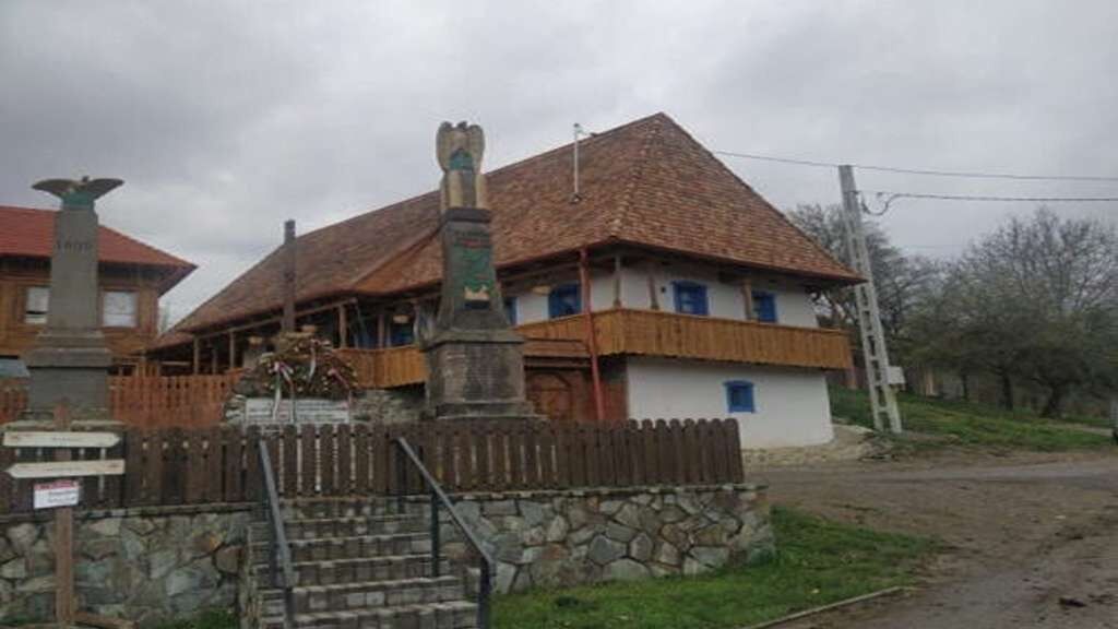 Casa de oaspeți Tornácos kulcsosház (1)