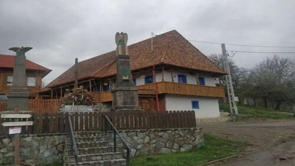 Casa de oaspeți Tornácos kulcsosház (1)