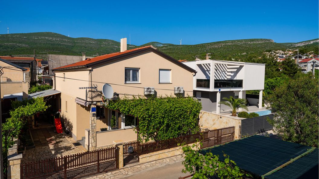 Apartman Gornji Karin - CDA618 (1)