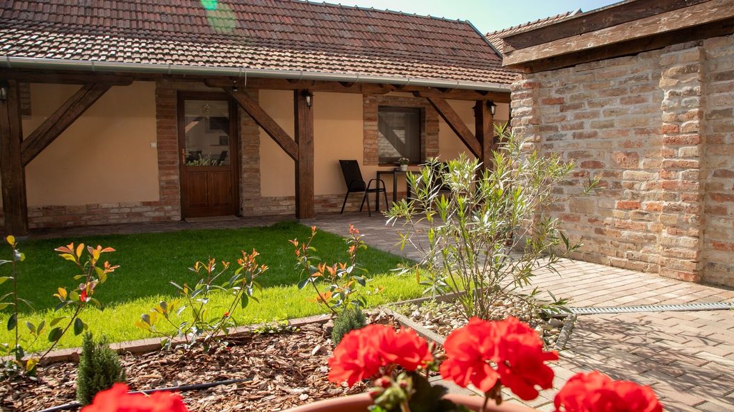 Vadvirág Apartman Gyula (1)