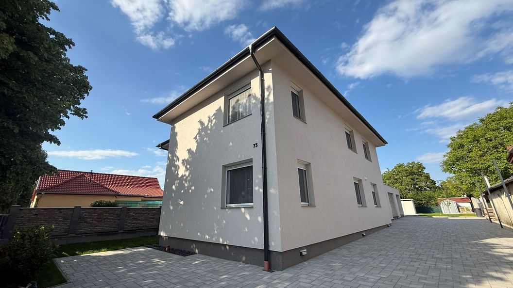 LG Vendégház Siófok (1)