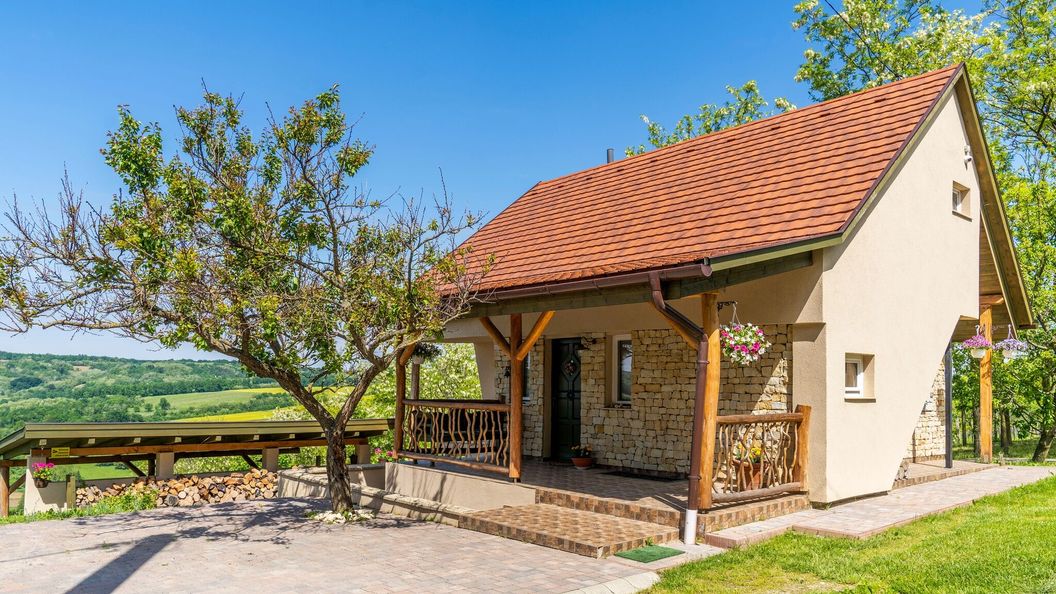 KICIKLA Fire & Wine Vendégház Nagybakónak (1)