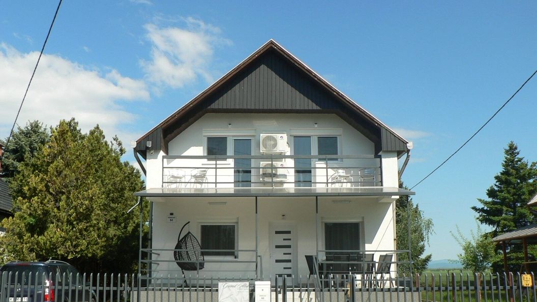 Grand Alba Apartman Mezőkövesd Zsóry (1)