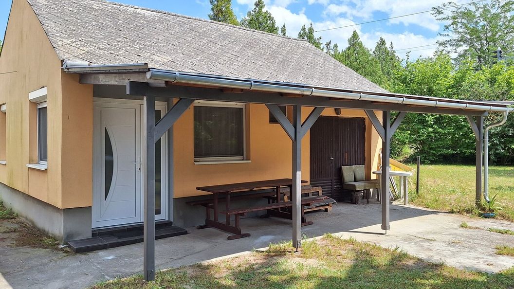 LiMa Apartmanház Balatonmáriafürdő (1)