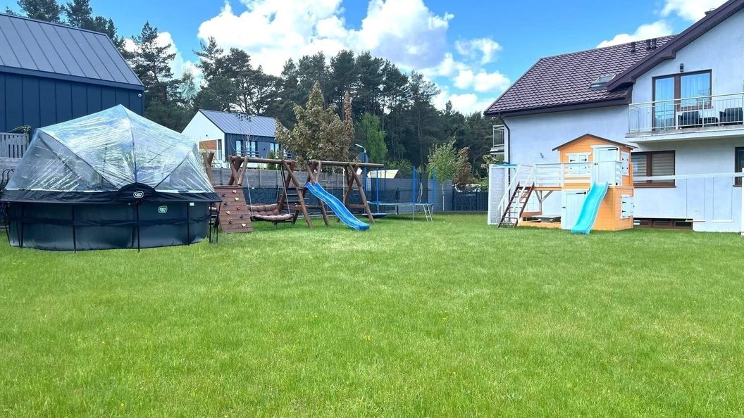 Leśny Zakątek z sauną, basenem i jacuzzi Tupadły (1)