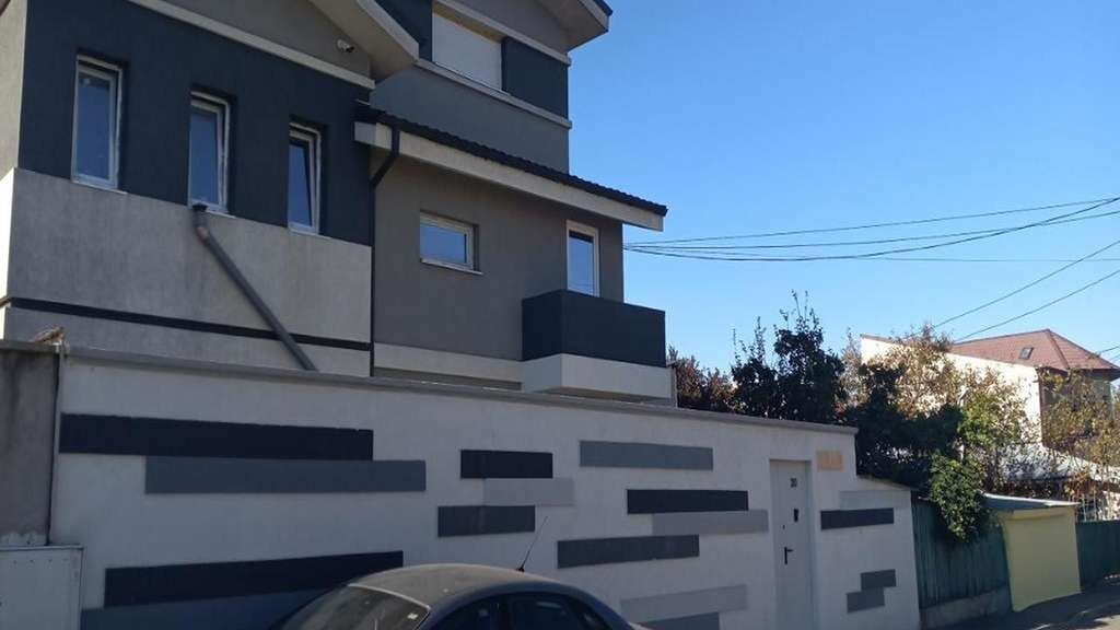 Hello Villa București (1)