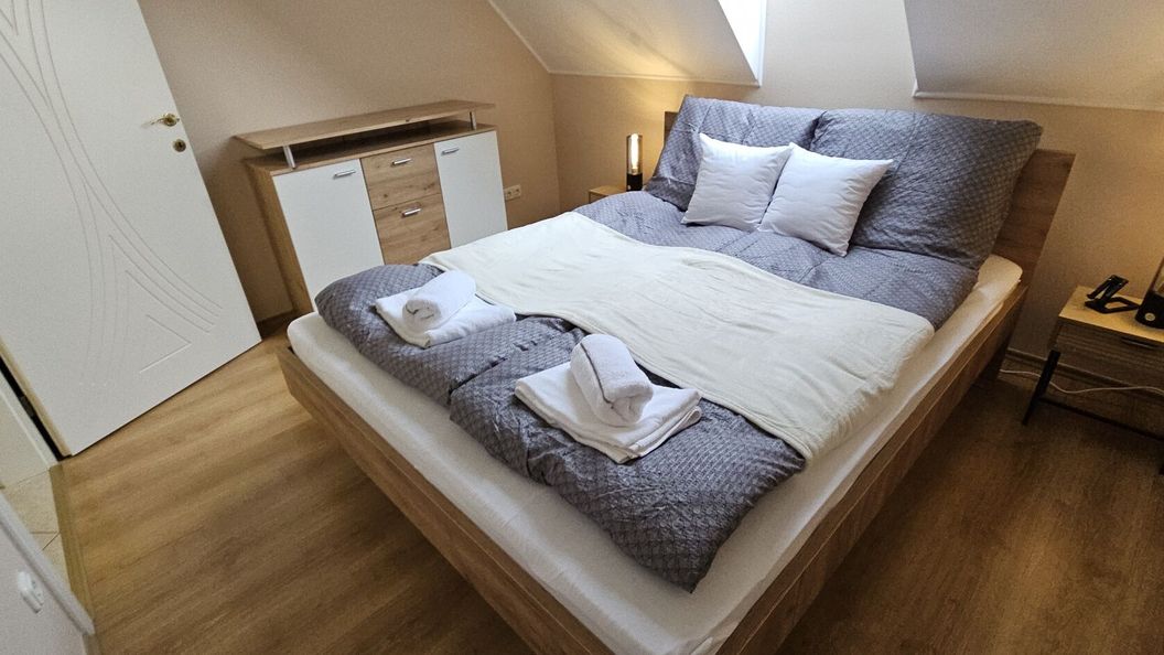 Nest Apartman Hajdúszoboszló (1)