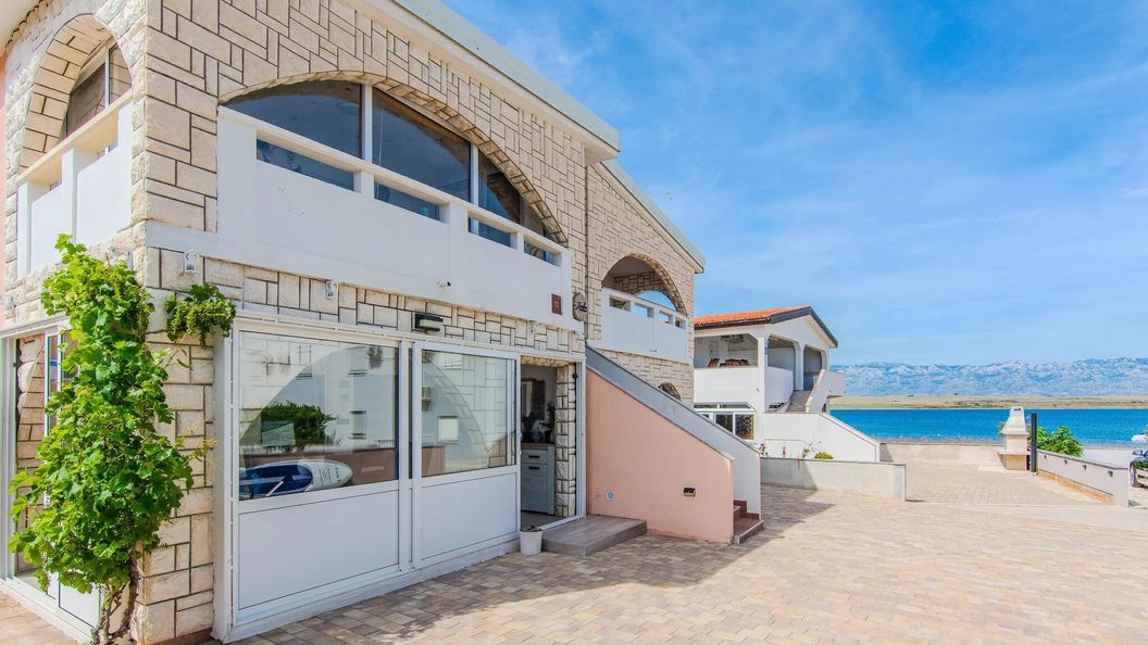 Apartment Zenko Vir (1)