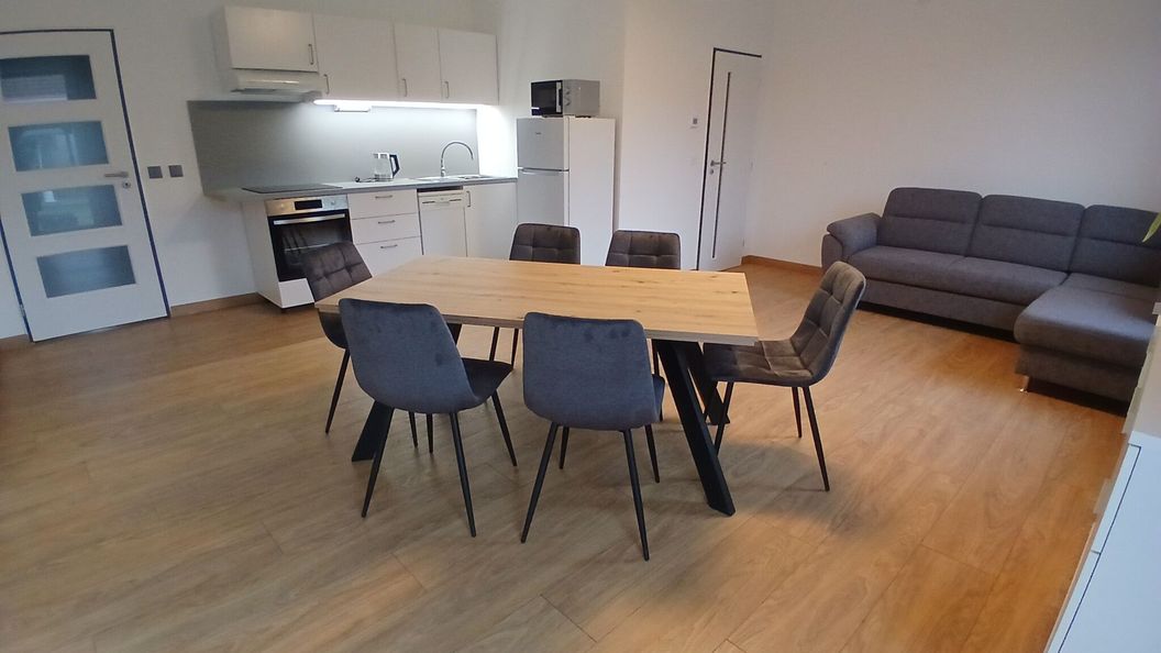 GrayHouse Hradec Králové (1)